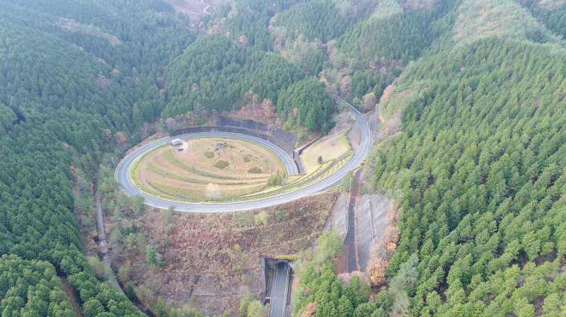 橋梁のない山岳ループ1