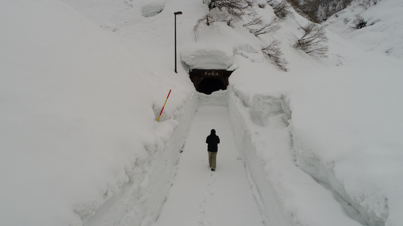 「命のトンネル」中山隧道、積雪MAX？の中山峠1