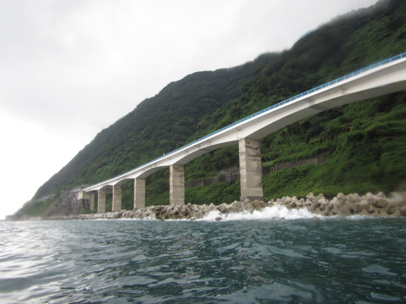 親不知・子不知の土木構造物を1日で3回楽しむ方法（鉄道・ＳＵＰ・クルマ）2