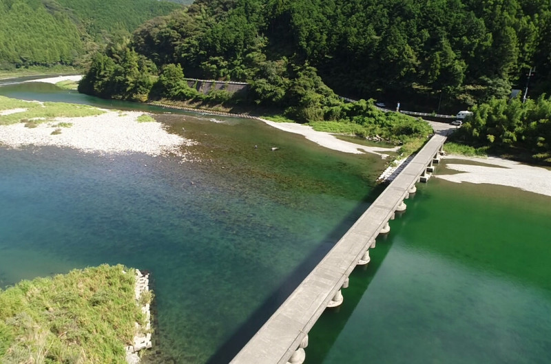 NIYODO-BLUEと沈下橋、川あそびと文化的景観1